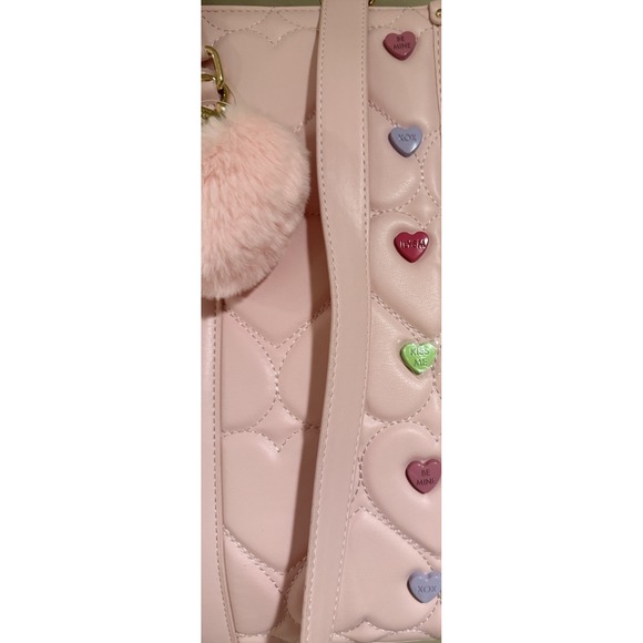 NEW Betsey Johnson Valentines Heart Tote Handbag - Picture 4 of 7